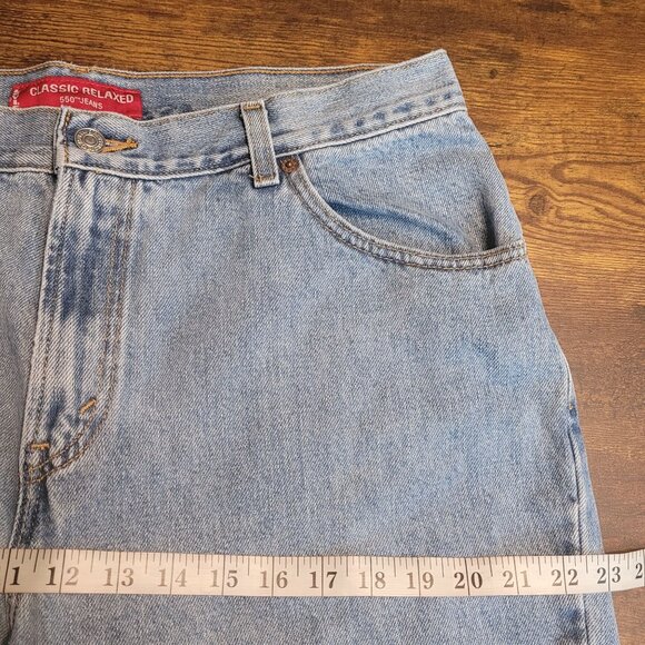 Vtg Levi's Jeans 16 Classic 550 Relaxed Tapered Medium Light Wash Cotton Y2K - Picture 7 of 11
